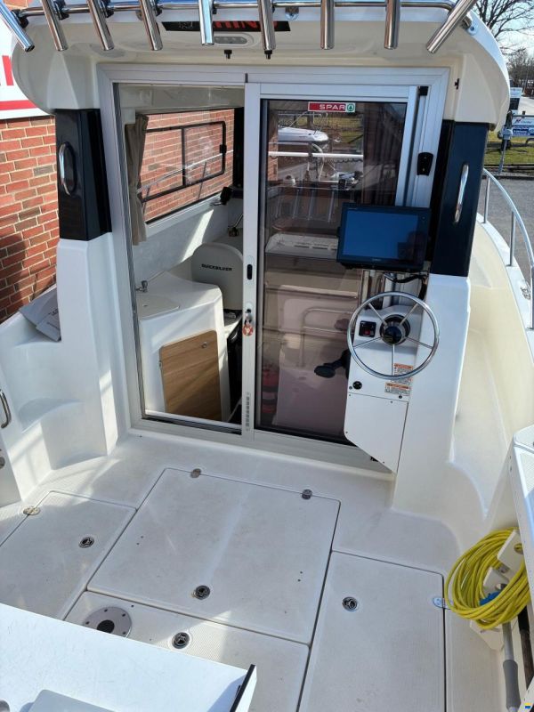 Quicksilver 675 Pilothouse m/Mercury F200 hk og Bren