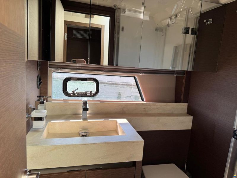 Prestige 520 Fly