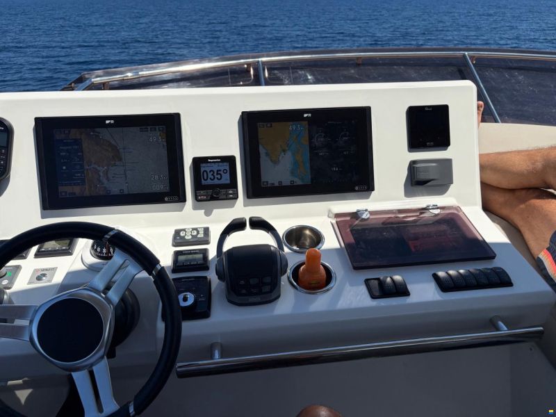 Prestige 520 Fly