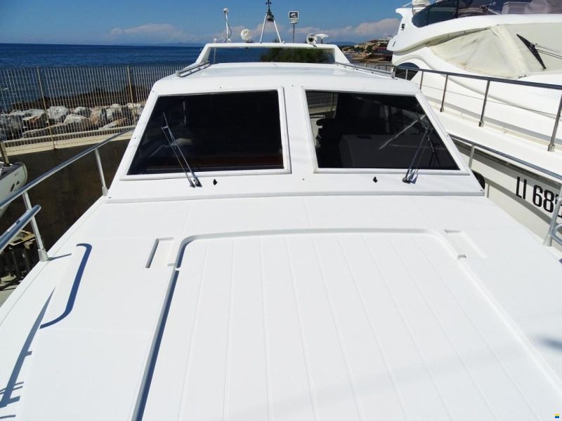 Ferretti Altura 40