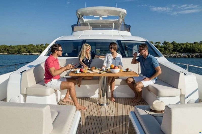 Sunseeker 76