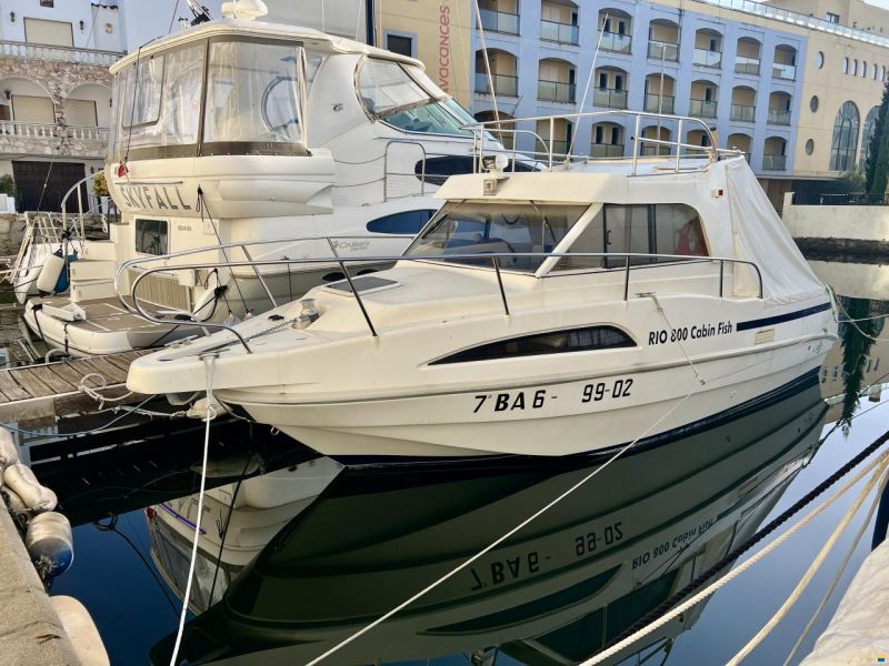 Rio 800 Cabin Fish