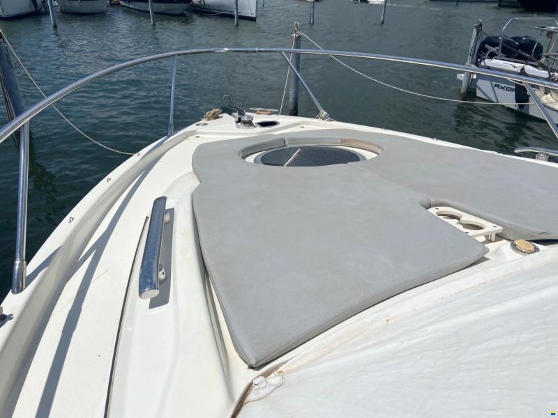 Cranchi Endurance 30