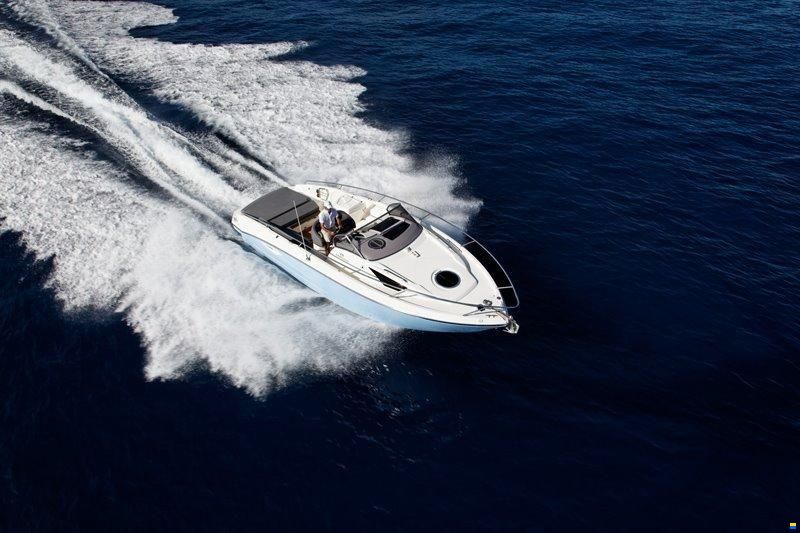 Cranchi Endurance 30