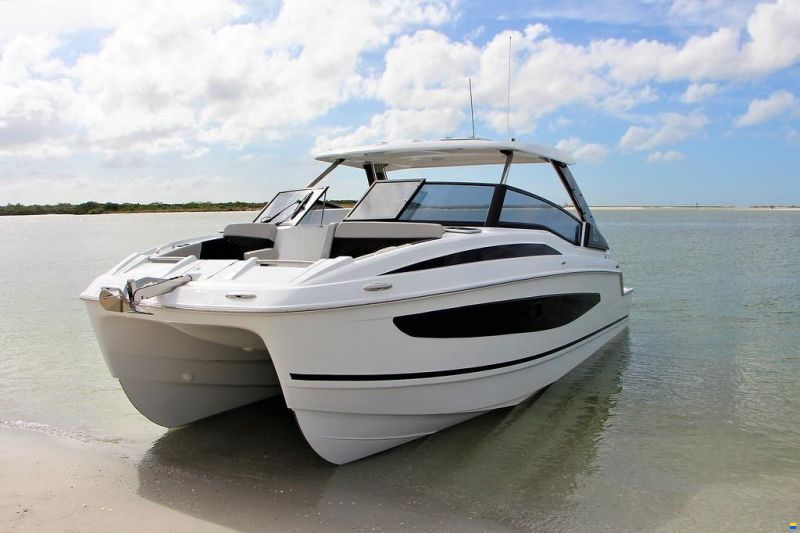 AQUILA 32 Sport