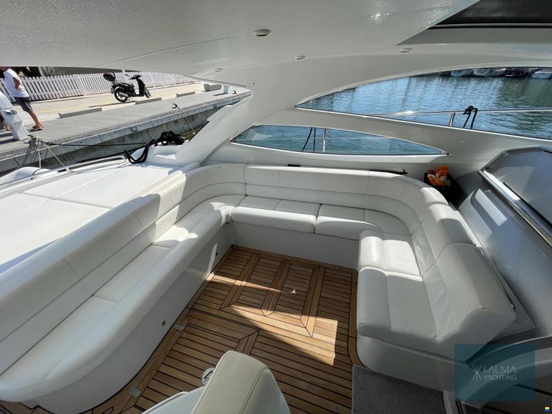 Pershing 50
