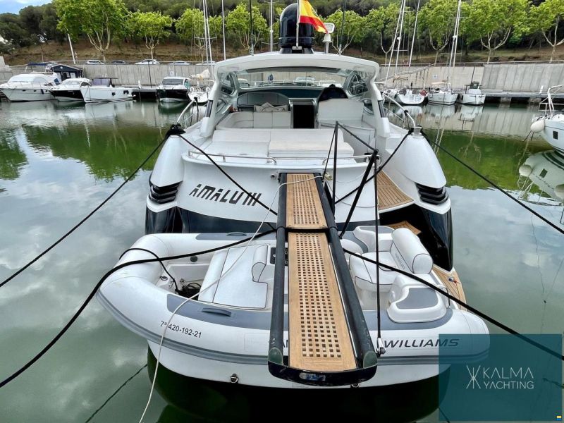 Pershing 50