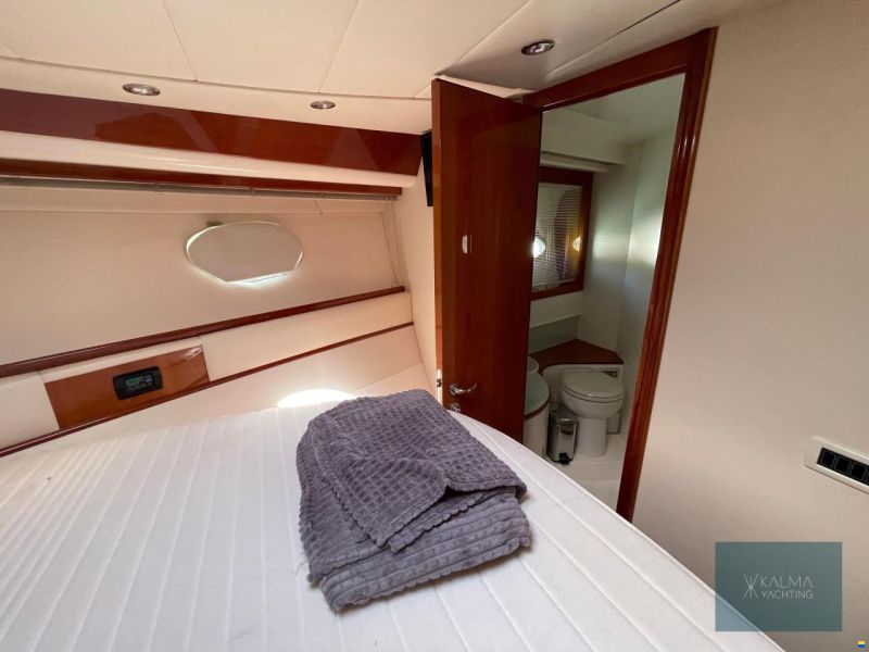 Pershing 50