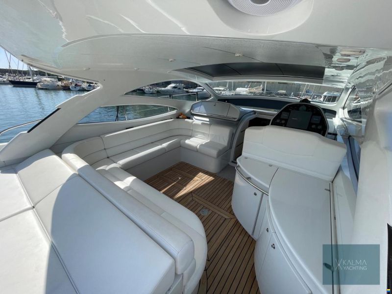 Pershing 50