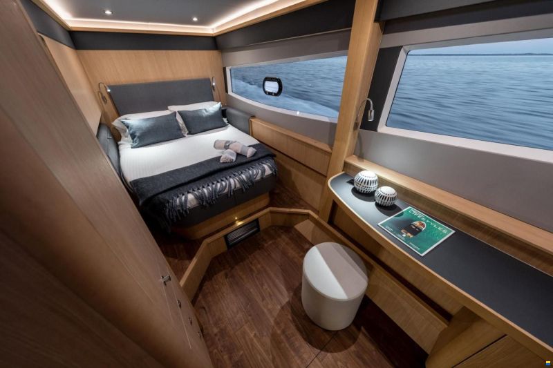 AQUILA 42