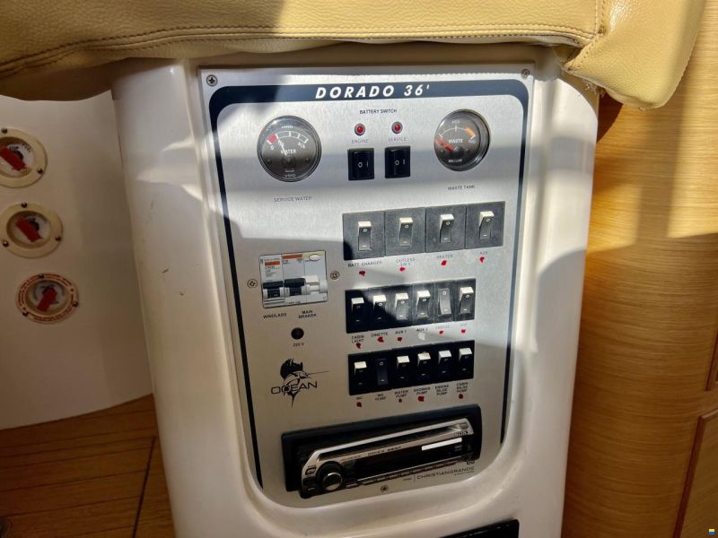 Sessa Dorado 36