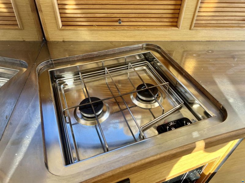 Sessa Dorado 36