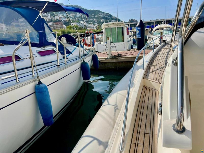 Nuova Jolly Prince 38 Sport Cabin