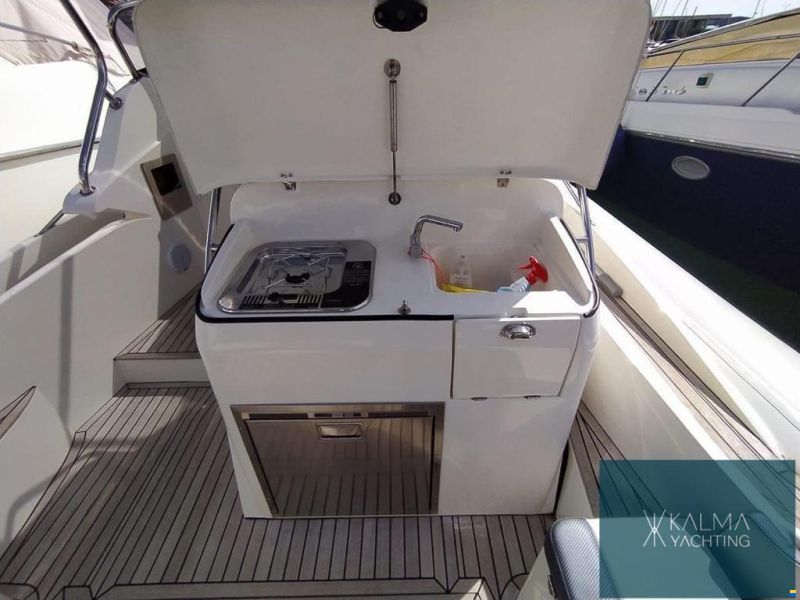 Nuova Jolly Prince 38 Sport Cabin
