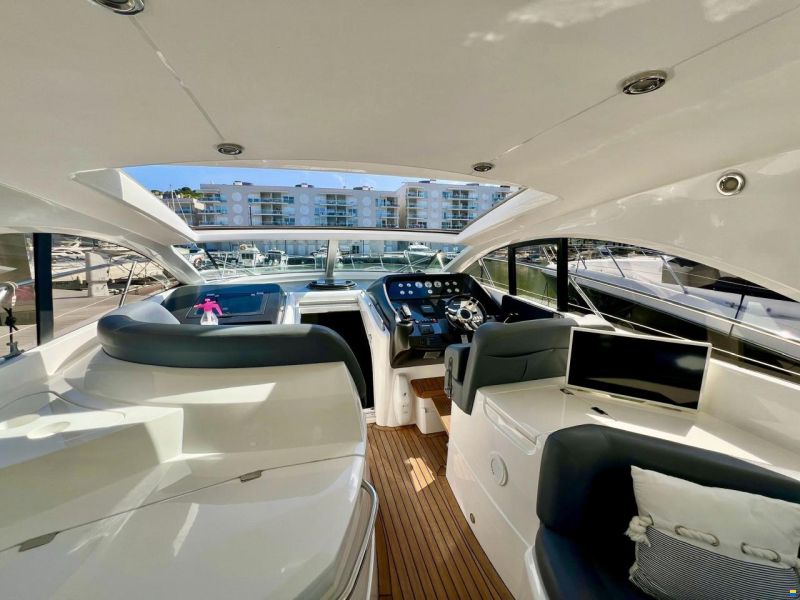 Sunseeker Portofino 47