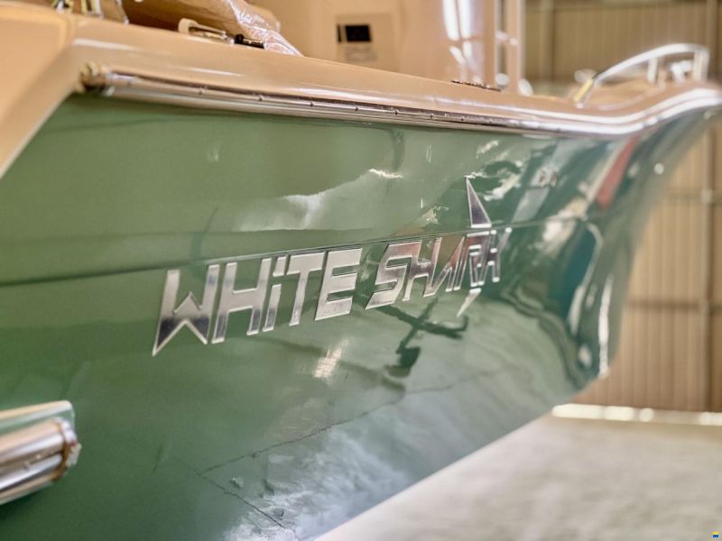 White Shark 280 CC