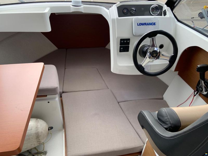 Jeanneau Merry Fisher 605