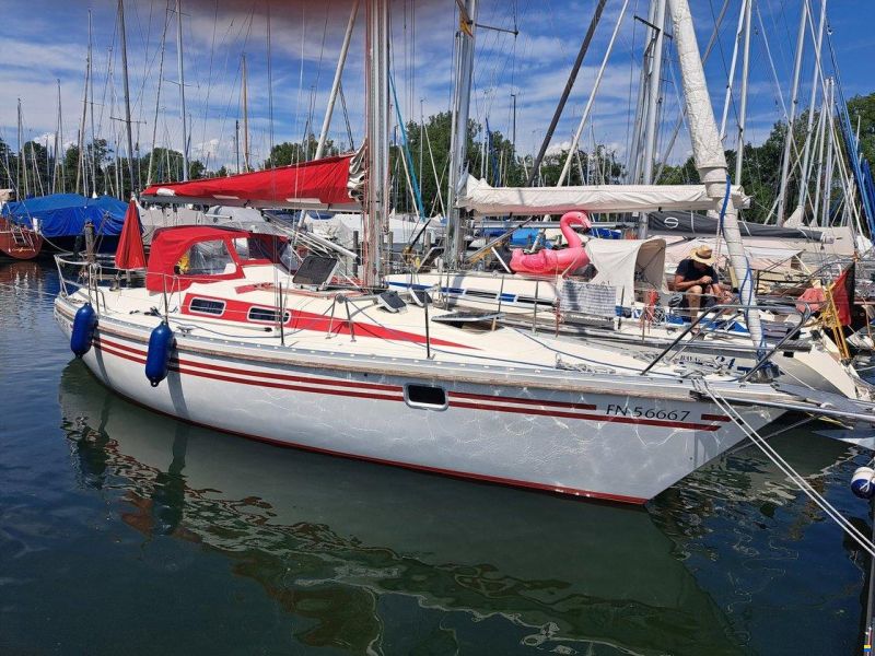 Hanse 331 - schneller Cruiser-Racer