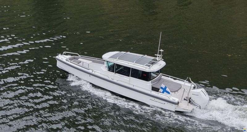 Axopar 28 Cabin