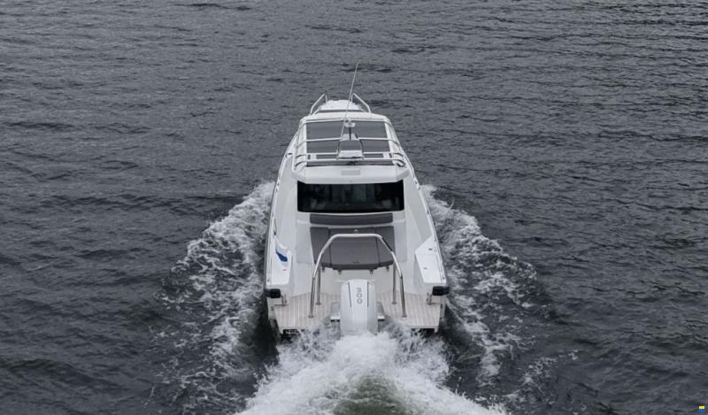 Axopar 28 Cabin