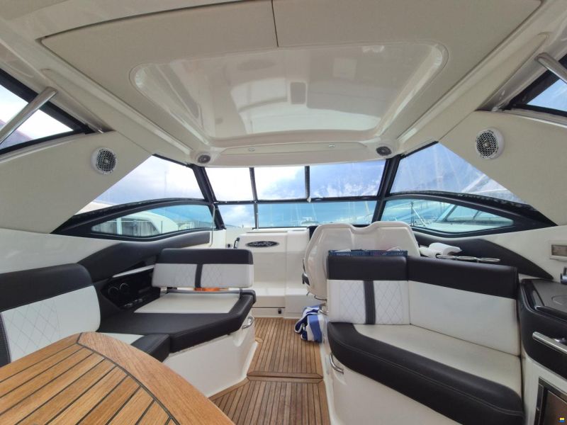 Sea Ray Sundancer 320