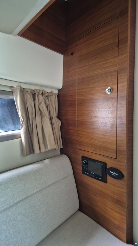 Sea Ray Sundancer 320