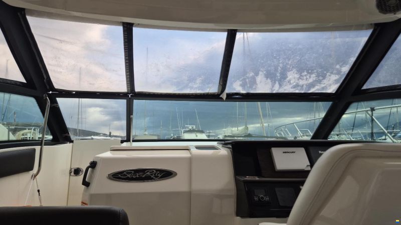 Sea Ray Sundancer 320