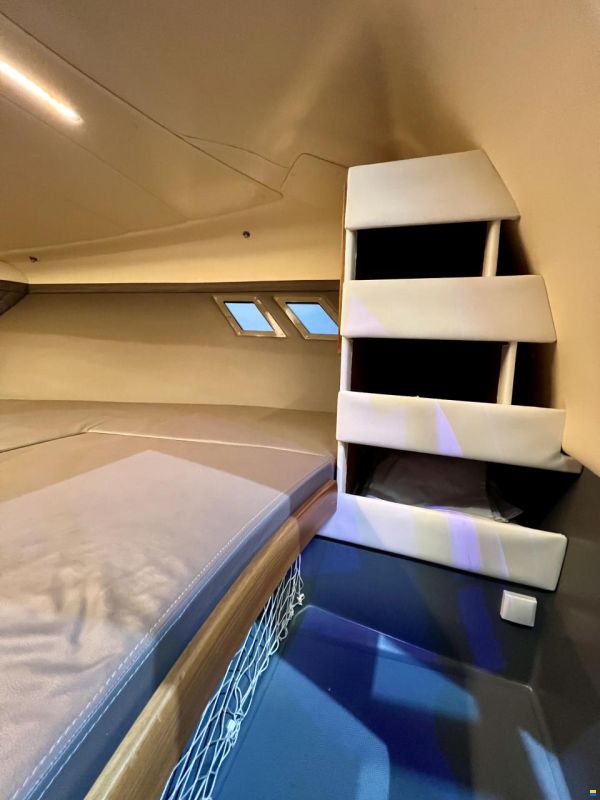 Windy 26 Kharma Signature Edition