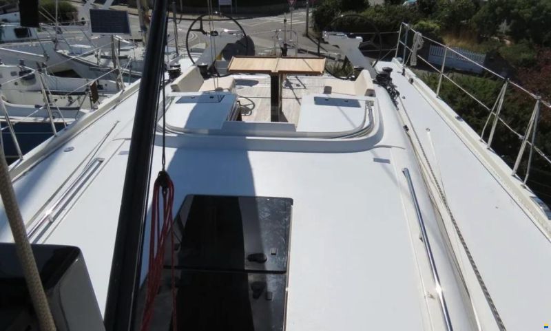 Solaris 44