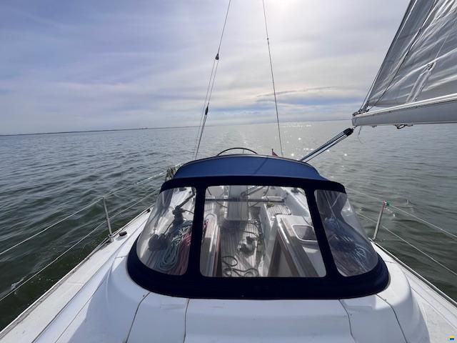 Hanse 370