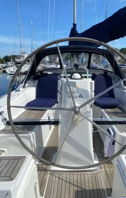 Hanse 370