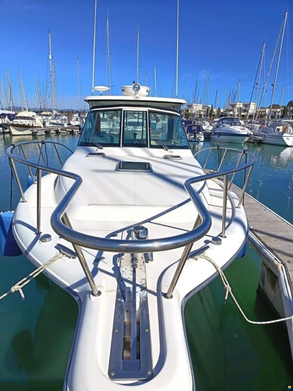 Pursuit 3370