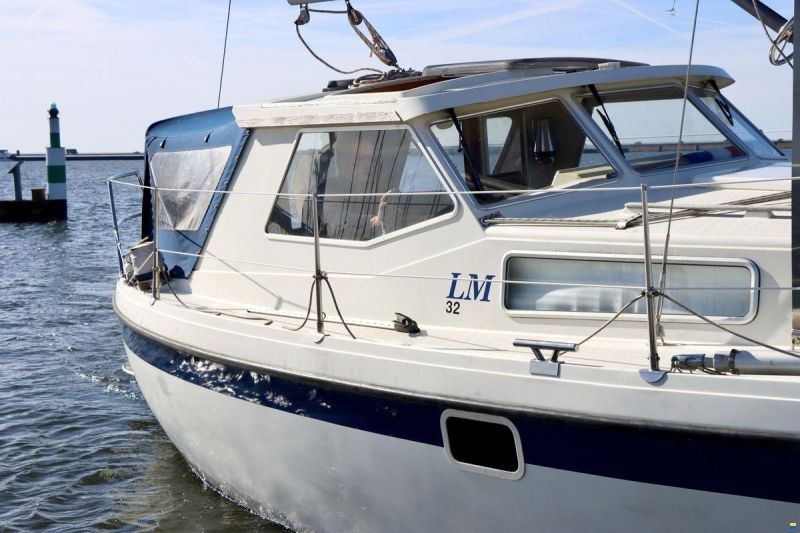 LM 32 Motorsailor