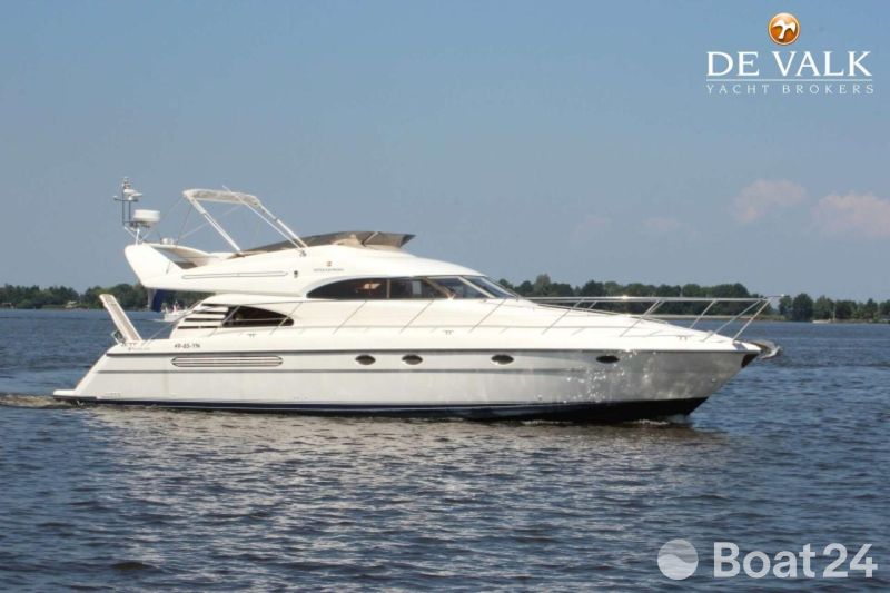 Fairline Squadron 55