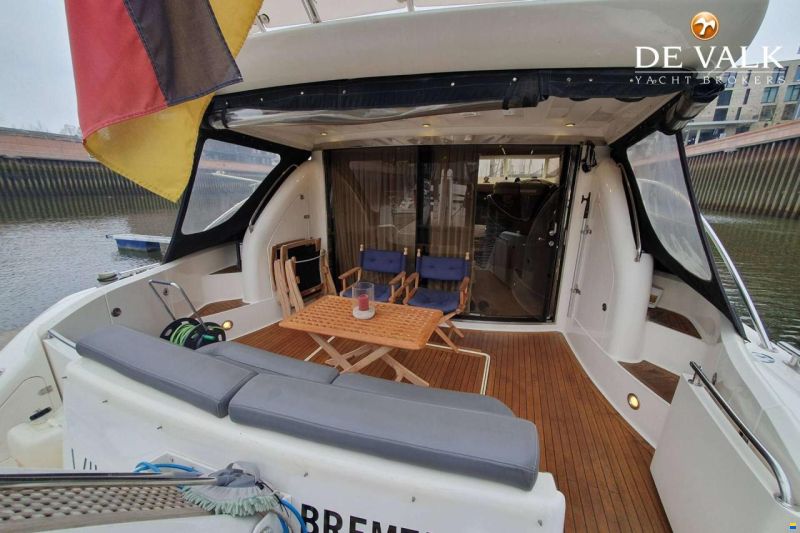 Fairline Squadron 55