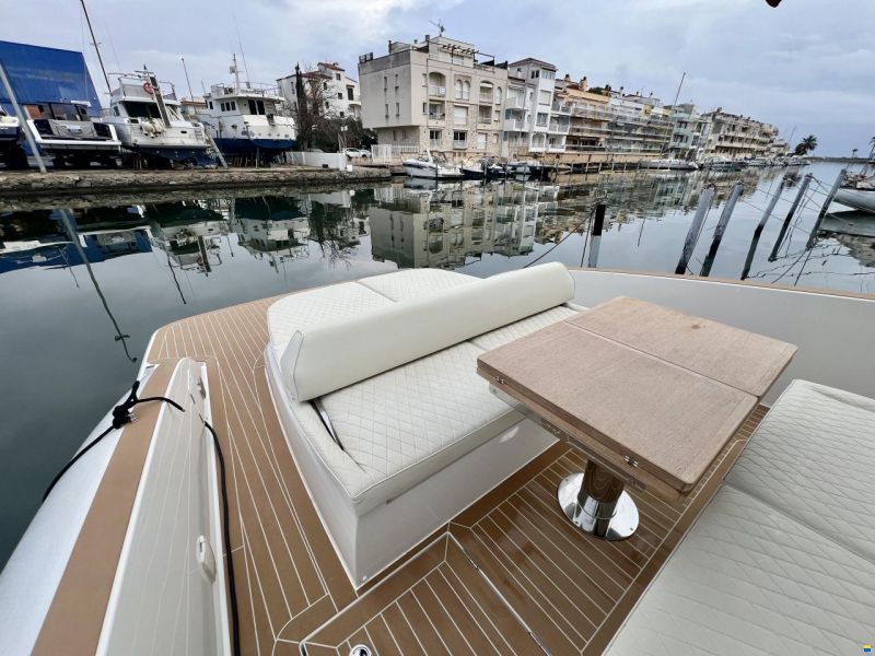 Solaris Power 40 Open