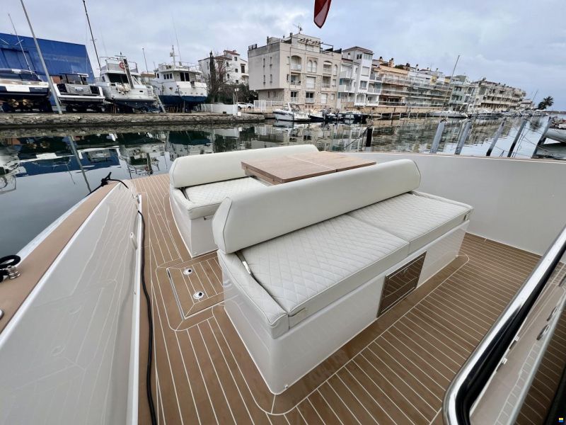 Solaris Power 40 Open