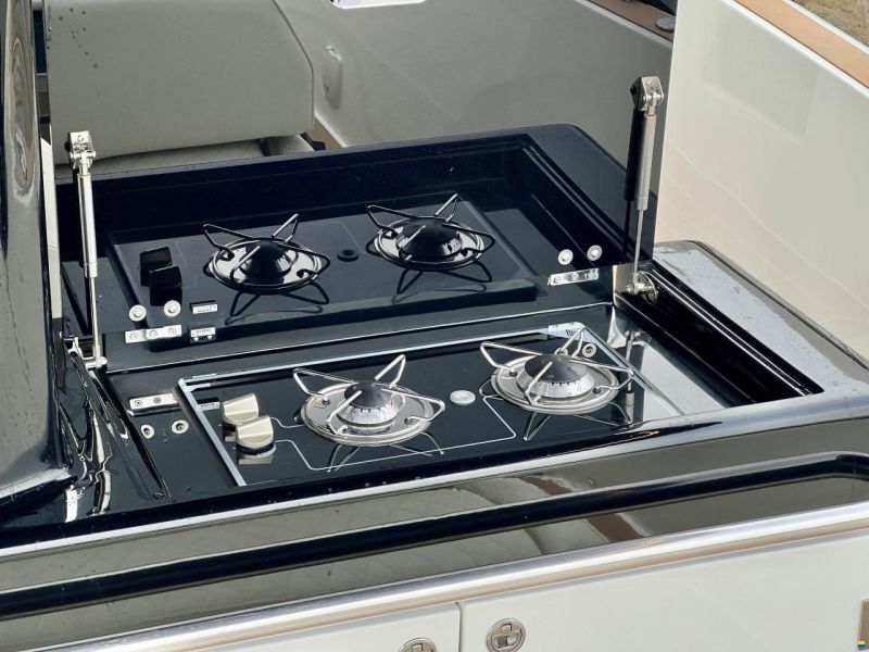 Solaris Power 40 Open