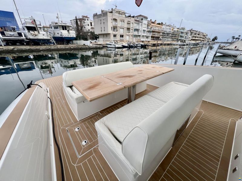 Solaris Power 40 Open