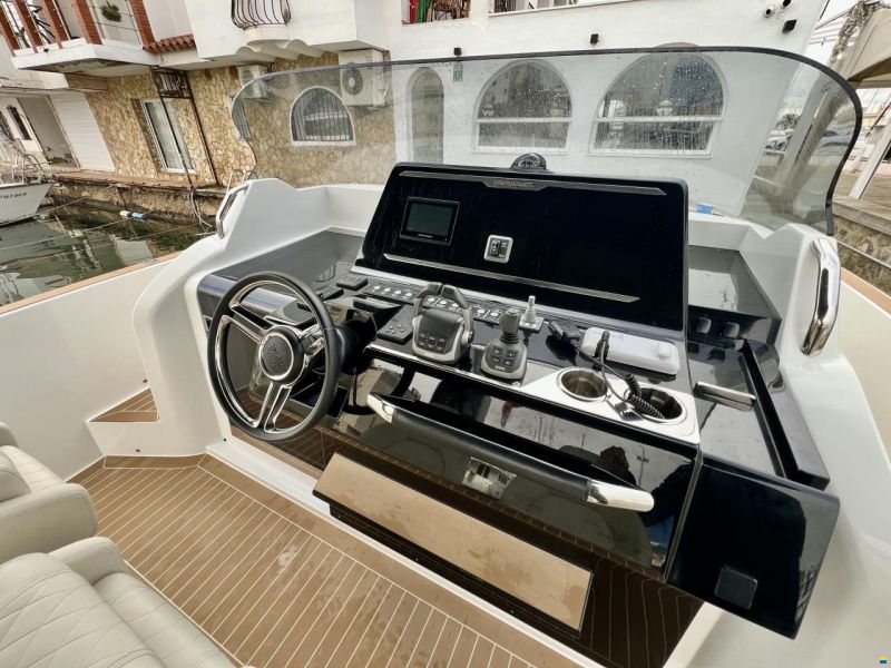 Solaris Power 40 Open