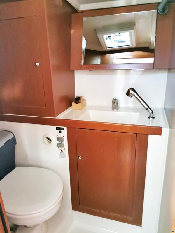 Beneteau Oceanis 41.1 (2018)