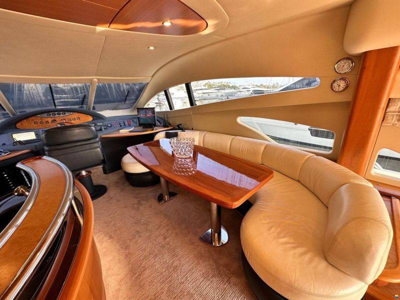 Azimut 62 Flybridge