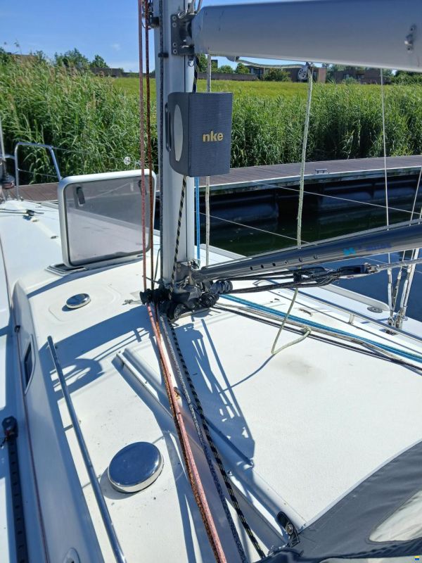 J Boats J105