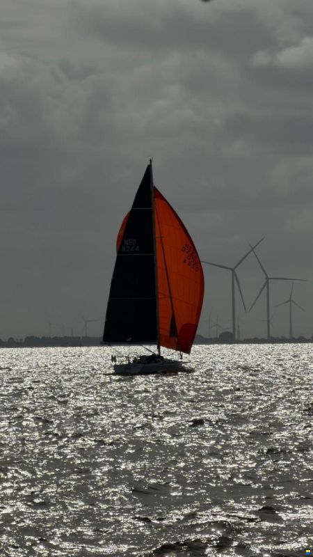 J Boats J105