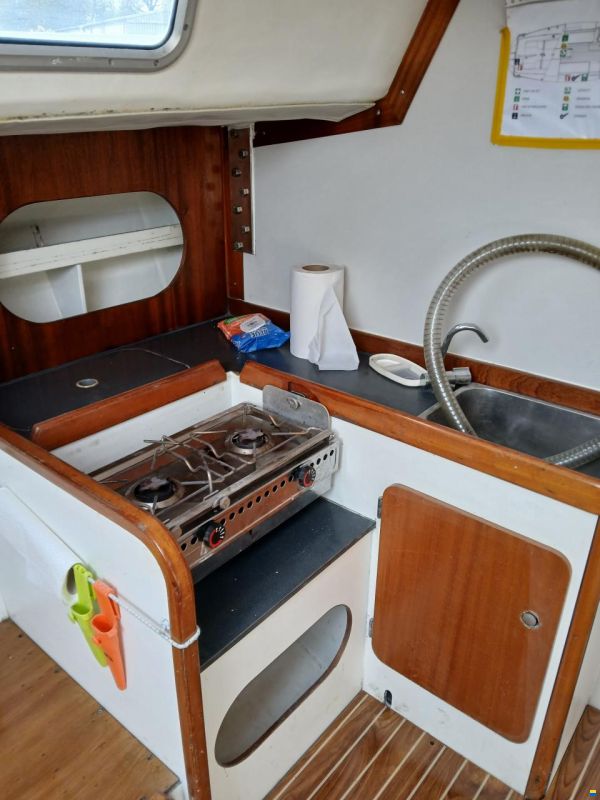 J Boats J105