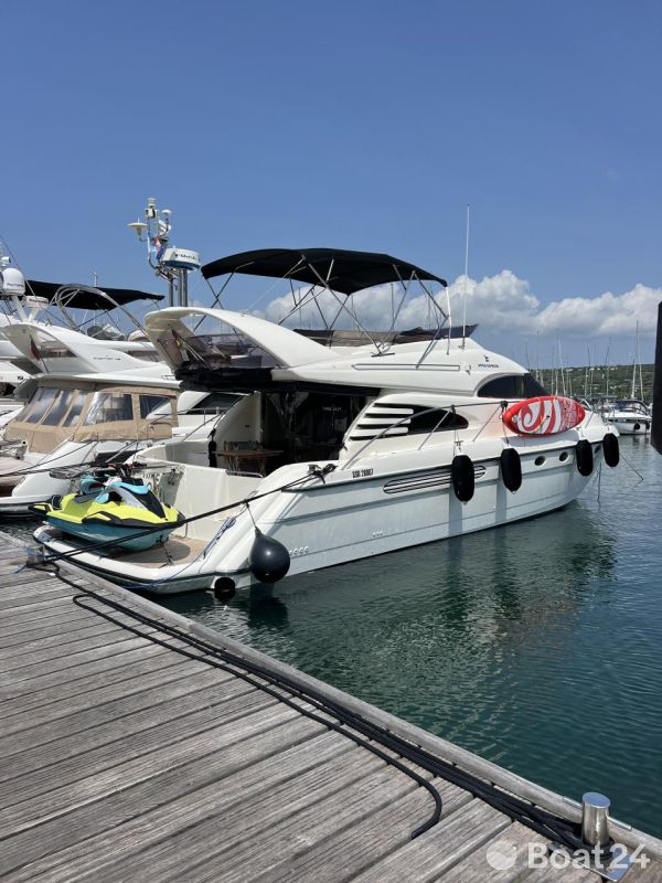 Fairline Squadron 55