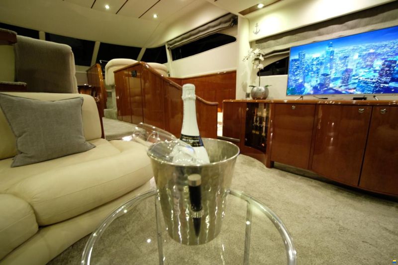 Fairline Squadron 55
