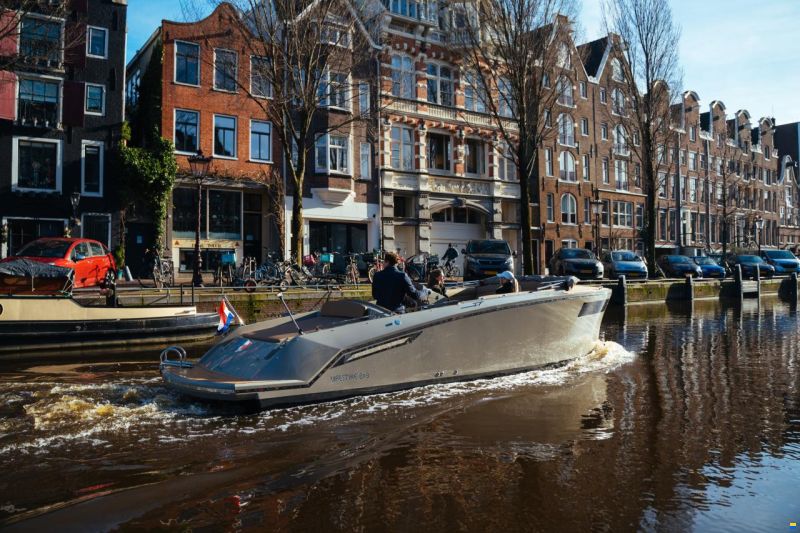 Lifestyle Marine 818 Cabin