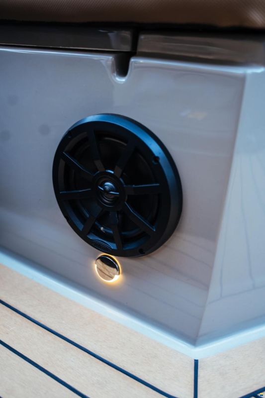 Lifestyle Marine 818 Cabin