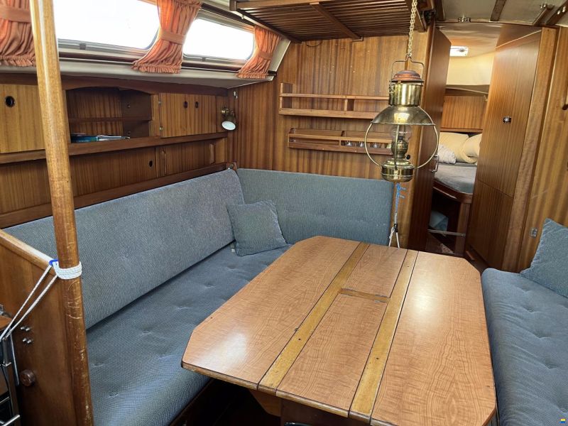 Asmus Hanseat 70B2 (BII)